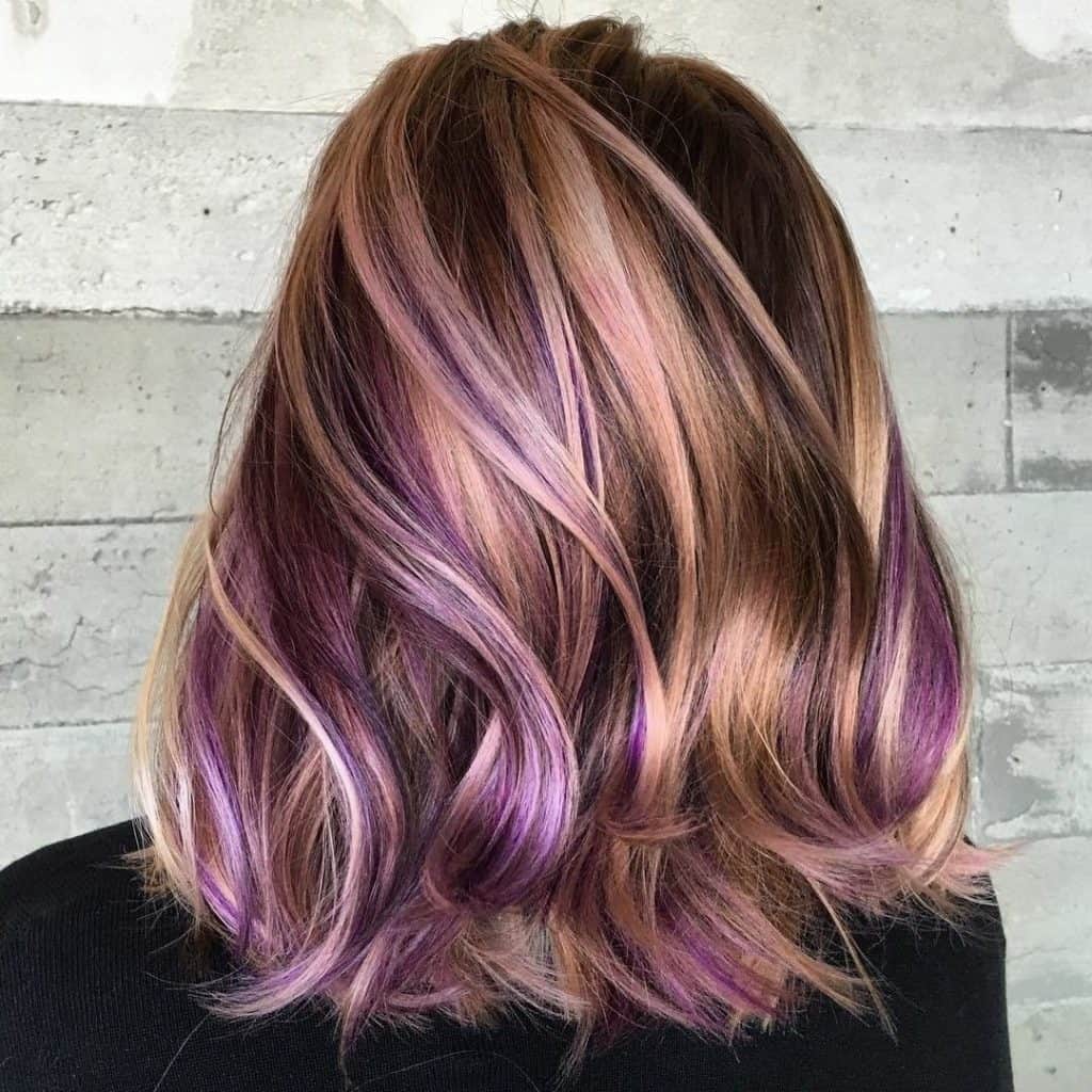 Яскраві кольорові волосся 2019