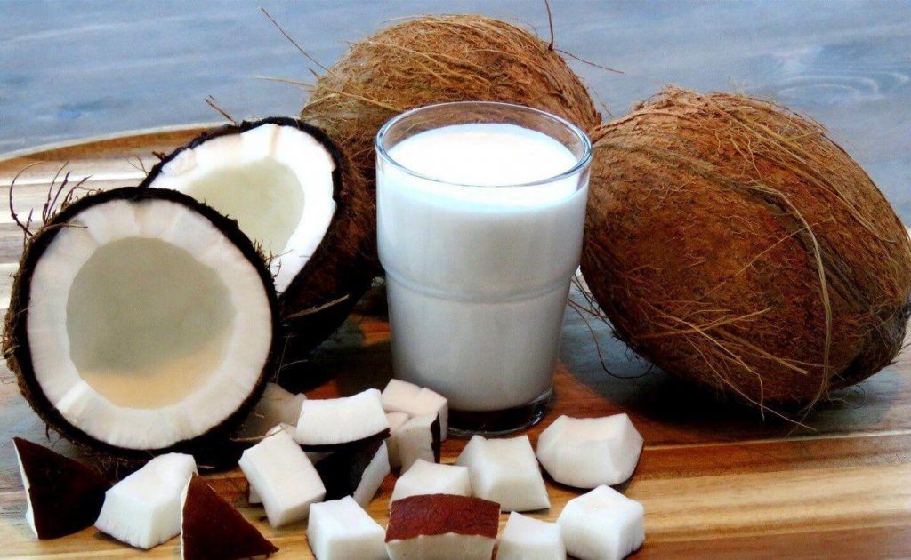 кокосове молоко корисні властивості